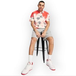 Nike Tie Dye T Shirt size large